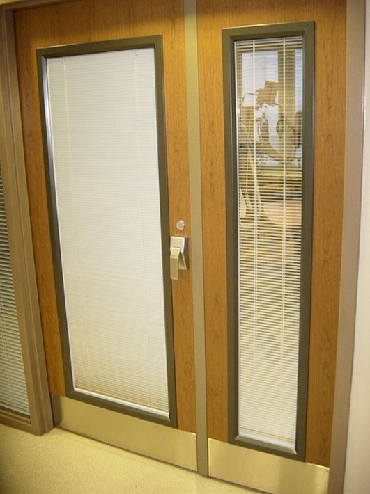 Integral Blinds In Doors – A Great Design Decision