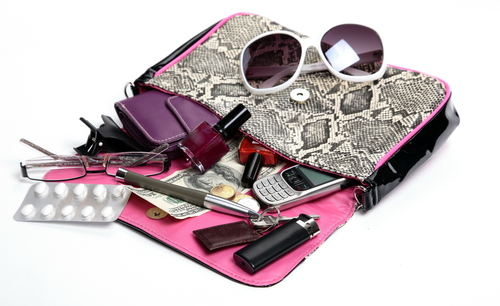 What Should Be In Your Makeup Bag