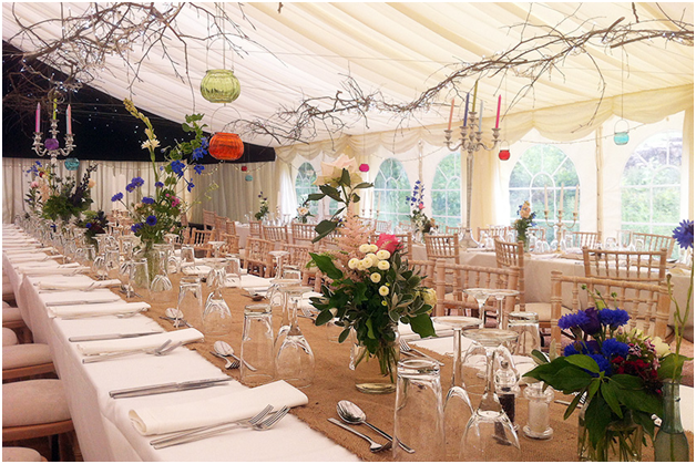 10 Reasons To Have Your Wedding In A Marquee